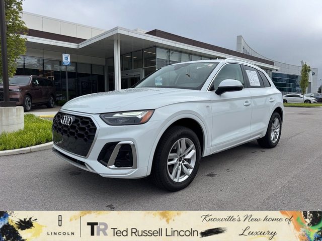 2022 Audi Q5 S line Premium AWD photo