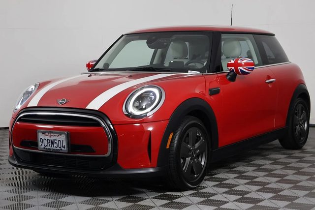 2023 MINI Hardtop 2 Door Cooper FWD photo