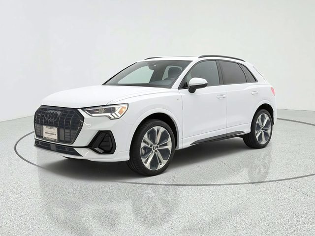 2022 Audi Q3 S line Premium Plus AWD photo