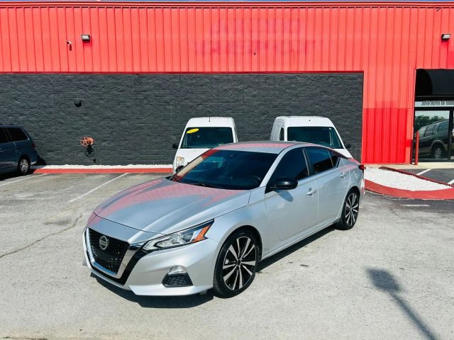 2022 Nissan Altima 2.5 SR FWD photo