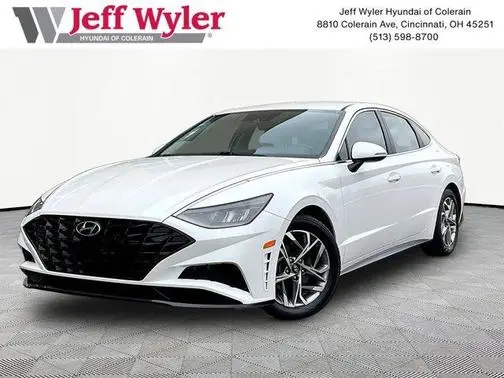 2022 Hyundai Sonata SEL FWD photo