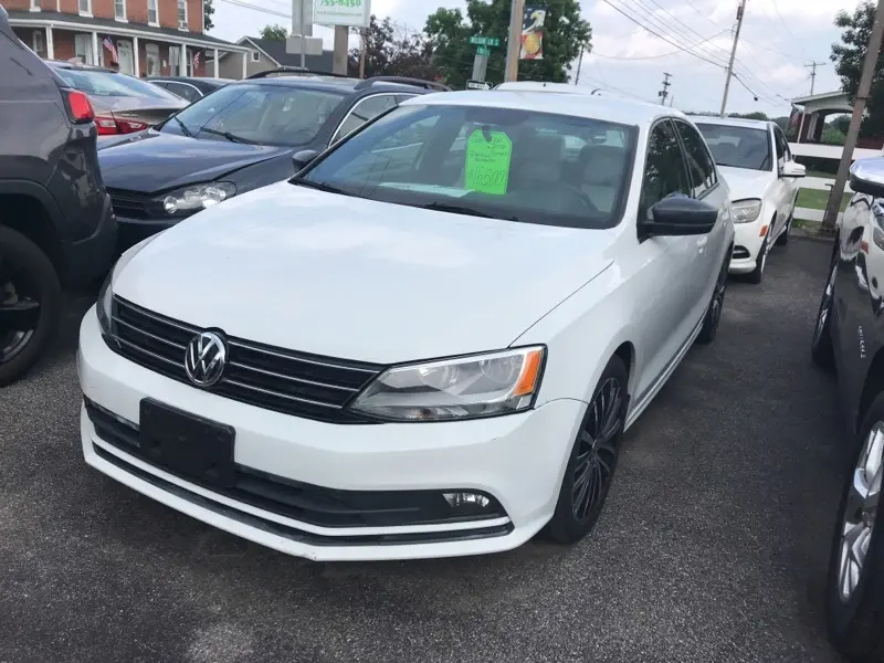 2016 Volkswagen Jetta 1.8T Sport FWD photo