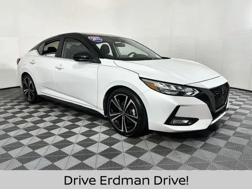 2022 Nissan Sentra SR FWD photo
