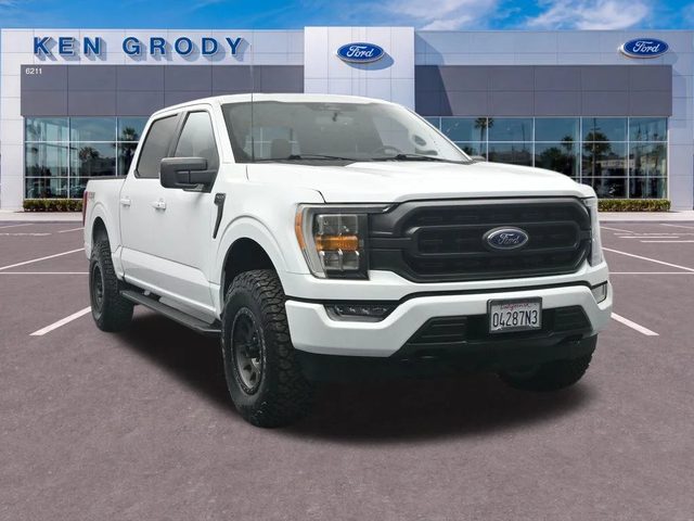 2022 Ford F-150 XLT 4WD photo