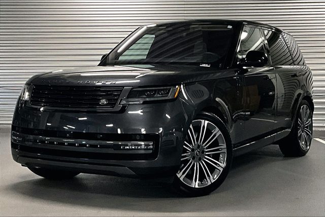 2023 Land Rover Range Rover SE AWD photo