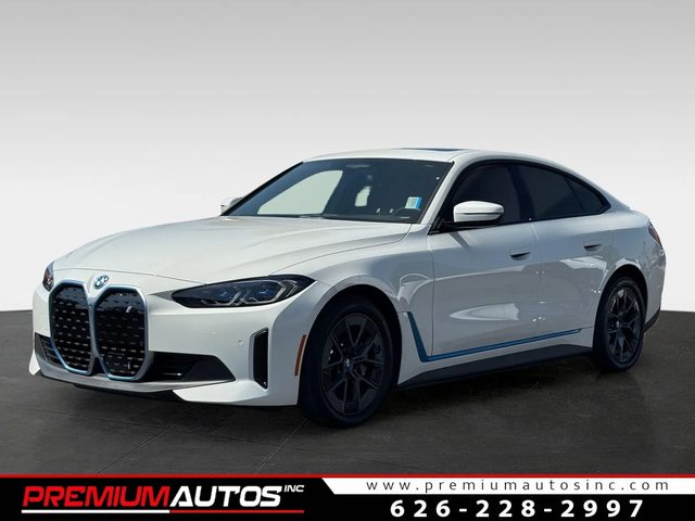 2022 BMW i4 eDrive40 RWD photo