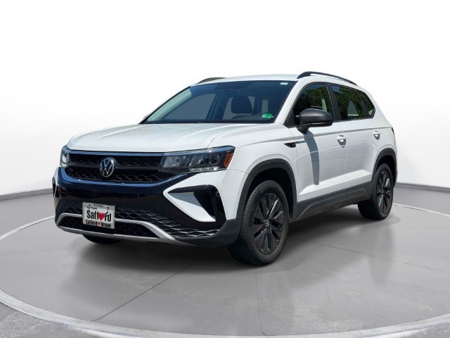 2022 Volkswagen Taos S AWD photo