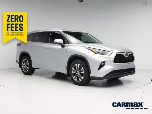 2022 Toyota Highlander XLE AWD photo