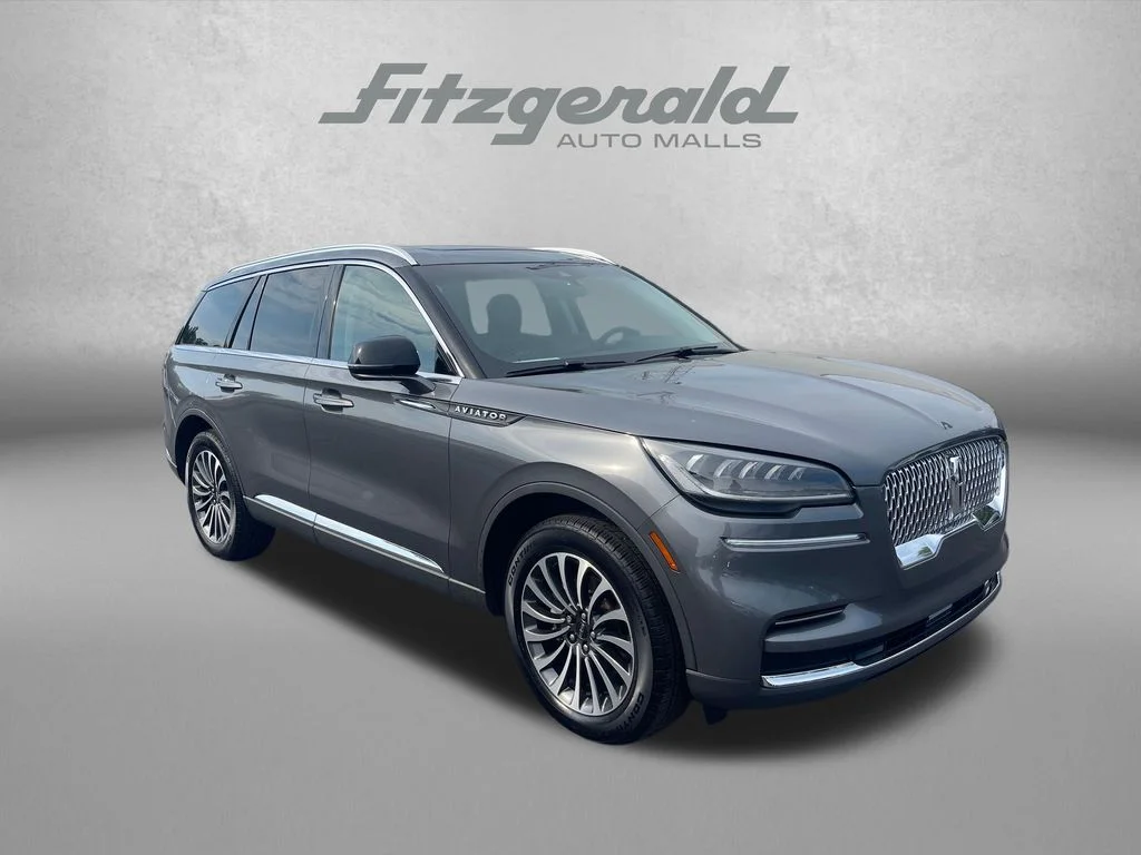 2022 Lincoln Aviator Standard AWD photo