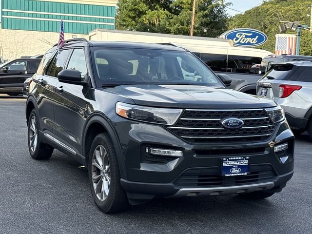 2022 Ford Explorer XLT 4WD photo