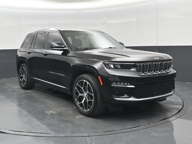 2022 Jeep Grand Cherokee Summit Reserve 4WD photo