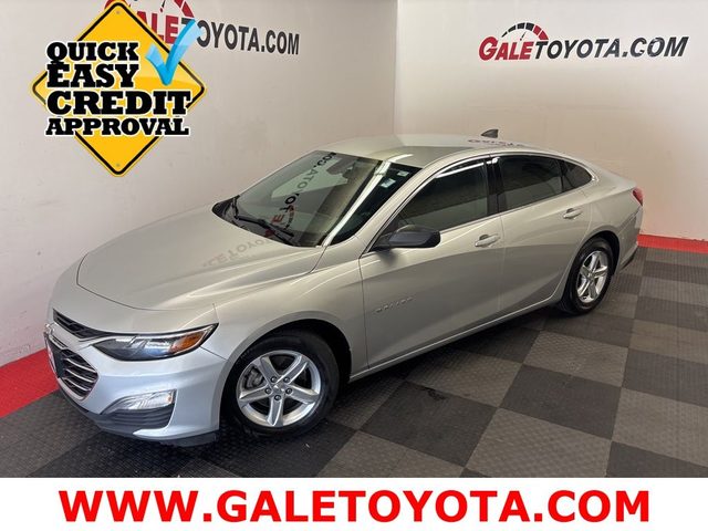 2022 Chevrolet Malibu LS FWD photo