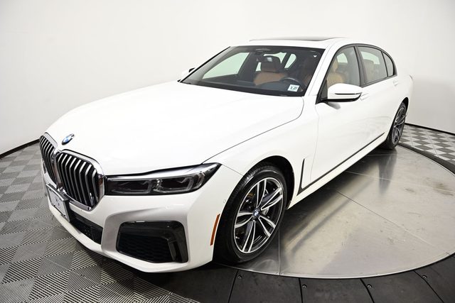 2022 BMW 7 Series 750i xDrive AWD photo