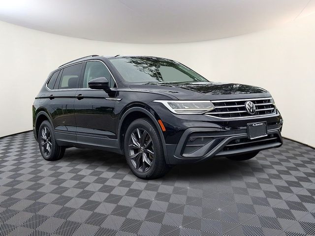2022 Volkswagen Tiguan SE AWD photo
