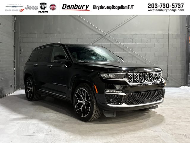 2022 Jeep Grand Cherokee Summit Reserve 4WD photo