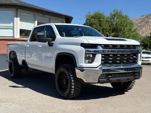 2022 Chevrolet Silverado 2500HD LT 4WD photo