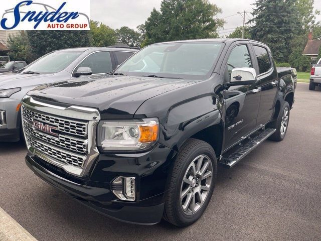 2022 GMC Canyon 4WD Denali 4WD photo