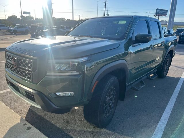 2022 Nissan Frontier PRO-4X 4WD photo