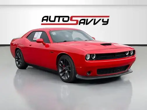 2022 Dodge Challenger R/T Scat Pack RWD photo
