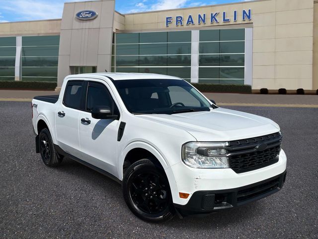 2022 Ford Maverick XLT AWD photo