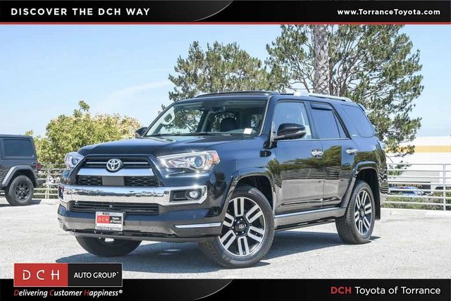 2022 Toyota 4Runner Limited RWD photo