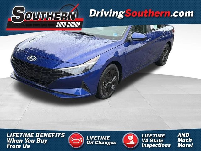 2023 Hyundai Elantra SEL FWD photo