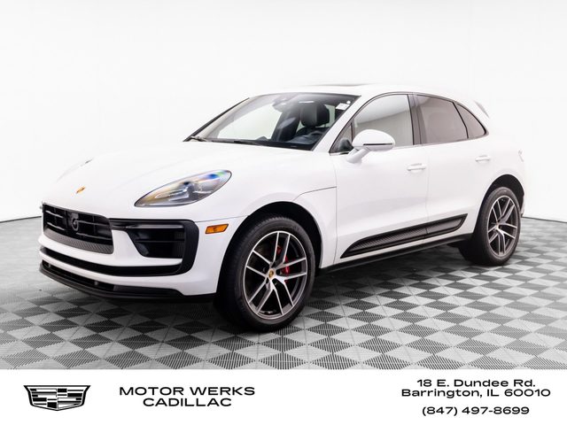 2023 Porsche Macan S AWD photo
