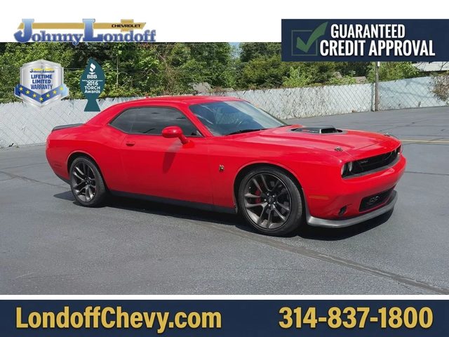 2022 Dodge Challenger R/T Scat Pack RWD photo