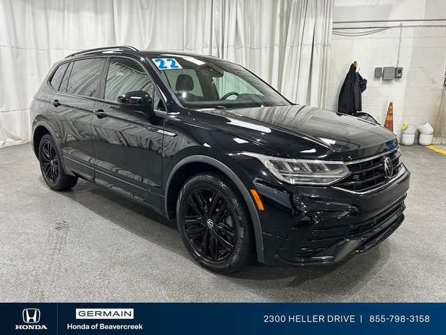 2022 Volkswagen Tiguan SE R-Line Black FWD photo