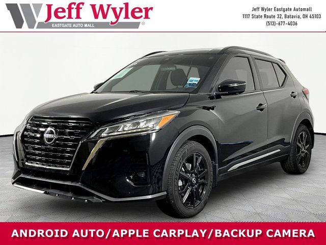 2022 Nissan Kicks SR FWD photo