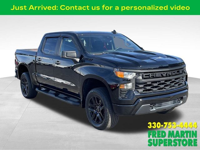 2022 Chevrolet Silverado 1500 Custom Trail Boss 4WD photo