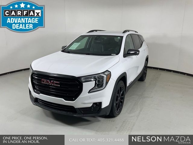 2022 GMC Terrain SLT FWD photo