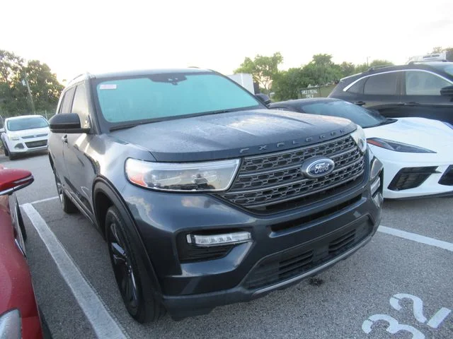 2022 Ford Explorer XLT 4WD photo