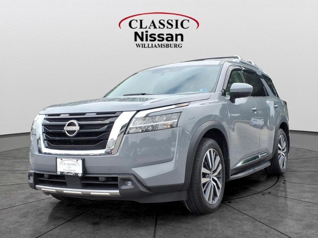 2022 Nissan Pathfinder Platinum FWD photo