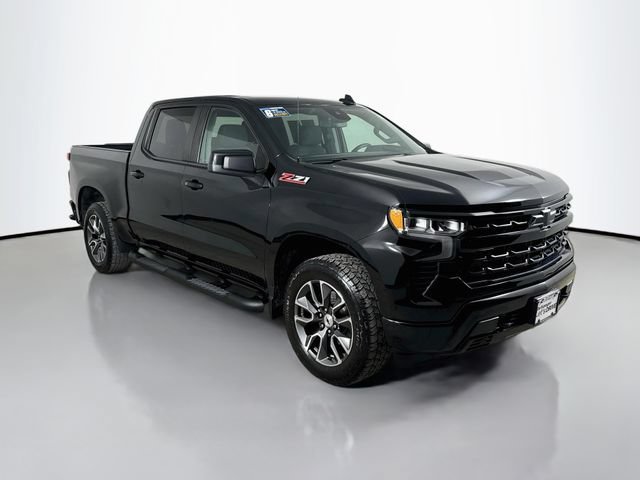 2022 Chevrolet Silverado 1500 RST 4WD photo