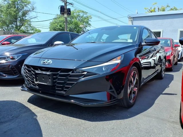 2023 Hyundai Elantra SEL FWD photo