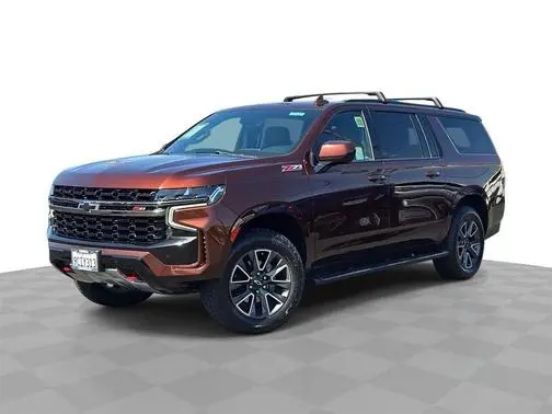 2022 Chevrolet Suburban Z71 4WD photo
