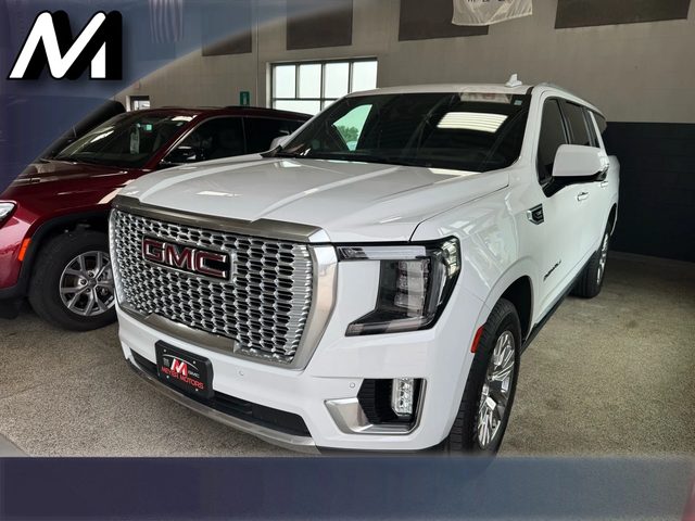 2022 GMC Yukon XL Denali 4WD photo