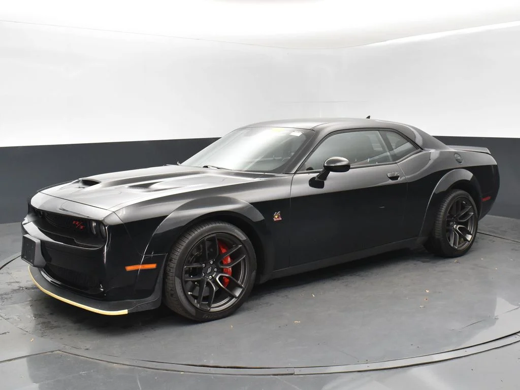 2022 Dodge Challenger R/T Scat Pack Widebody RWD photo