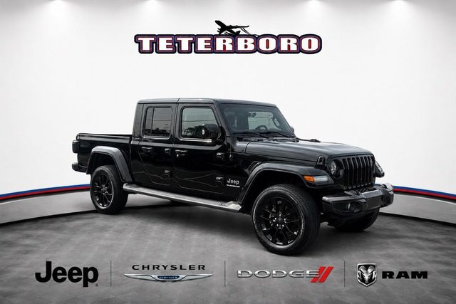 2022 Jeep Gladiator High Altitude 4WD photo