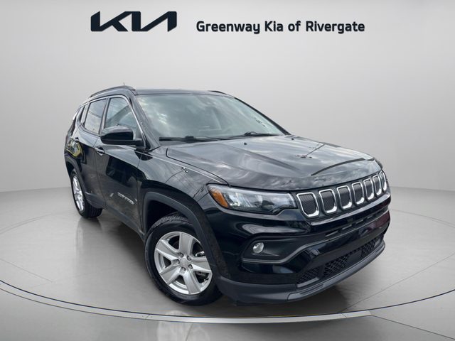 2022 Jeep Compass Latitude FWD photo