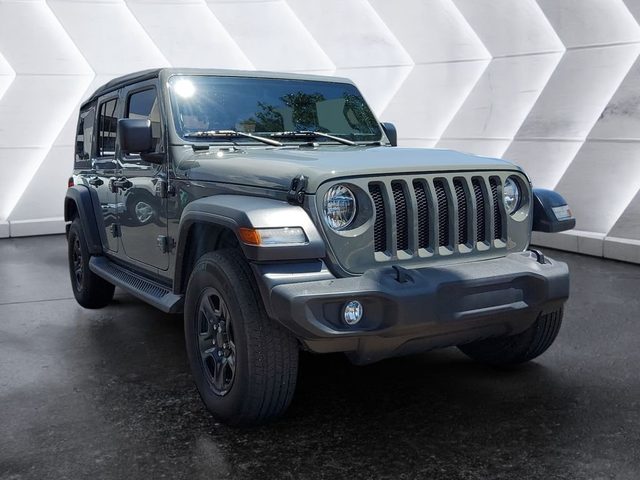 2022 Jeep Wrangler Unlimited Unlimited Sport 4WD photo