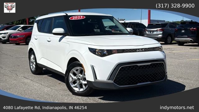 2023 Kia Soul LX FWD photo