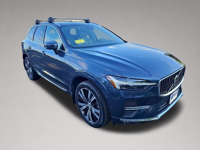 2023 Volvo XC60 Plus Bright Theme AWD photo