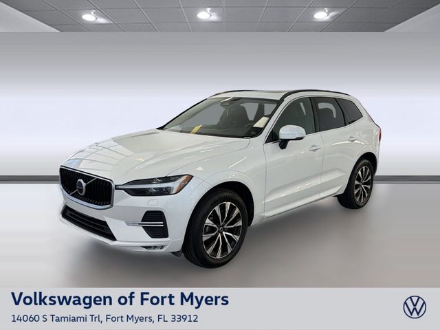 2023 Volvo XC60 Core AWD photo