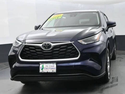 2022 Toyota Highlander L AWD photo