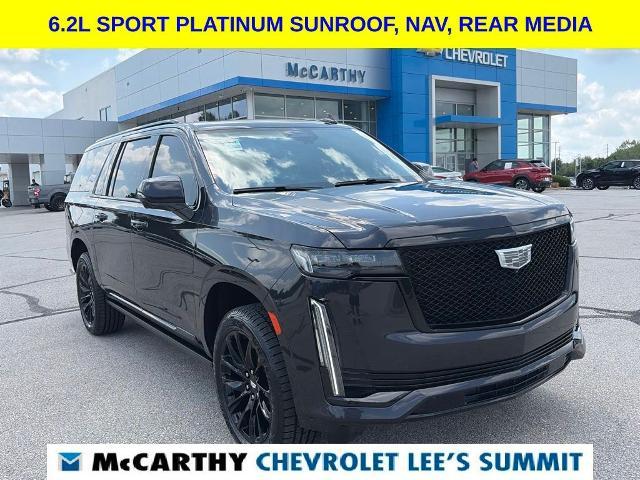 2022 Cadillac Escalade ESV Sport Platinum 4WD photo