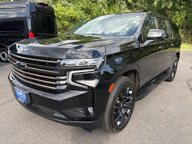 2022 Chevrolet Suburban High Country 4WD photo