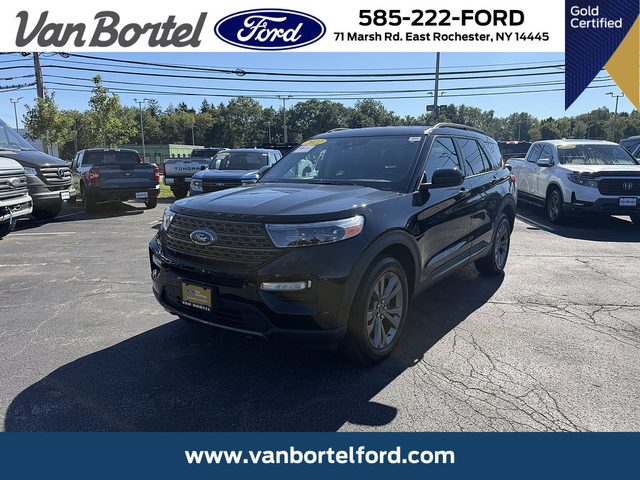 2022 Ford Explorer XLT 4WD photo