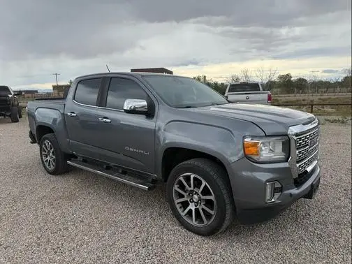 2022 GMC Canyon 4WD Denali 4WD photo